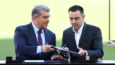 Xavi recibió un llamada telefónico por parte de Joan Laporta. (Foto: Getty Images)