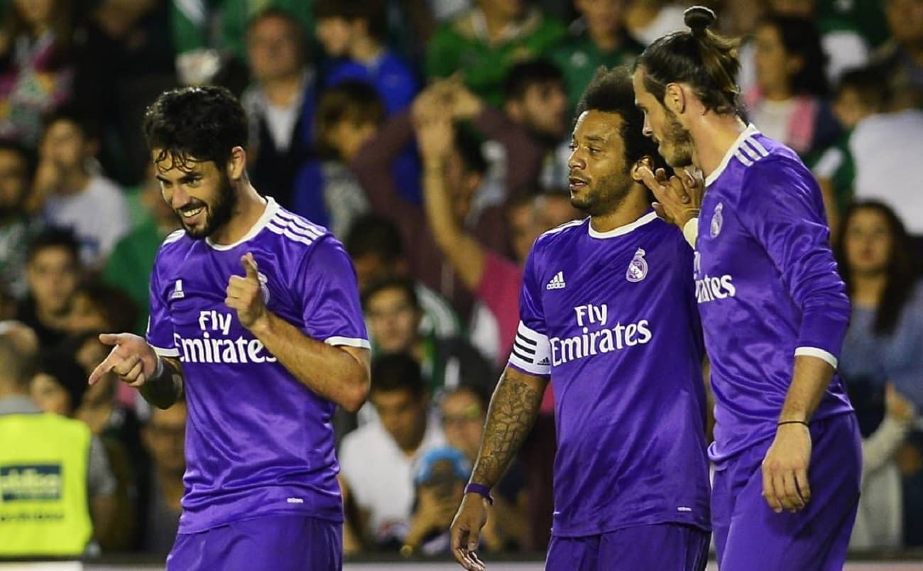 Ya con las celebraciones por nueva la UEFA Champions League ganada finalizadas, el Real Madrid empieza a despedir a sus jugadores que terminan contrato el 30 de junio. Uno de ellos es Isco que podría cambiar La Liga por un destino más exótico y ficharía por los Tigres UANL de la Liga MX de México.