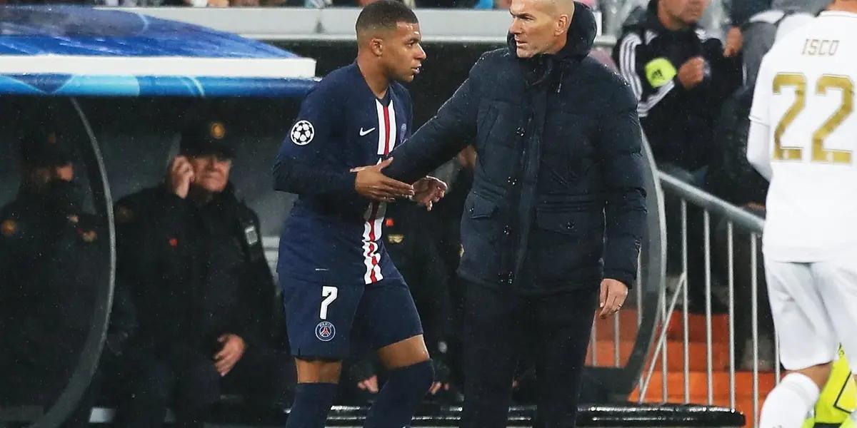 Zidane y Zlatan podrían llegar al PSG y podrían ser factores para que Mbappe decida renovar su vinculo con el conjunto parisino.
