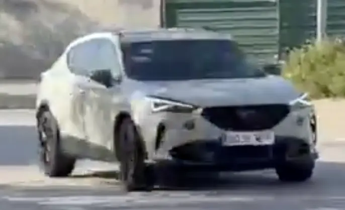 Carro Vítor Roque