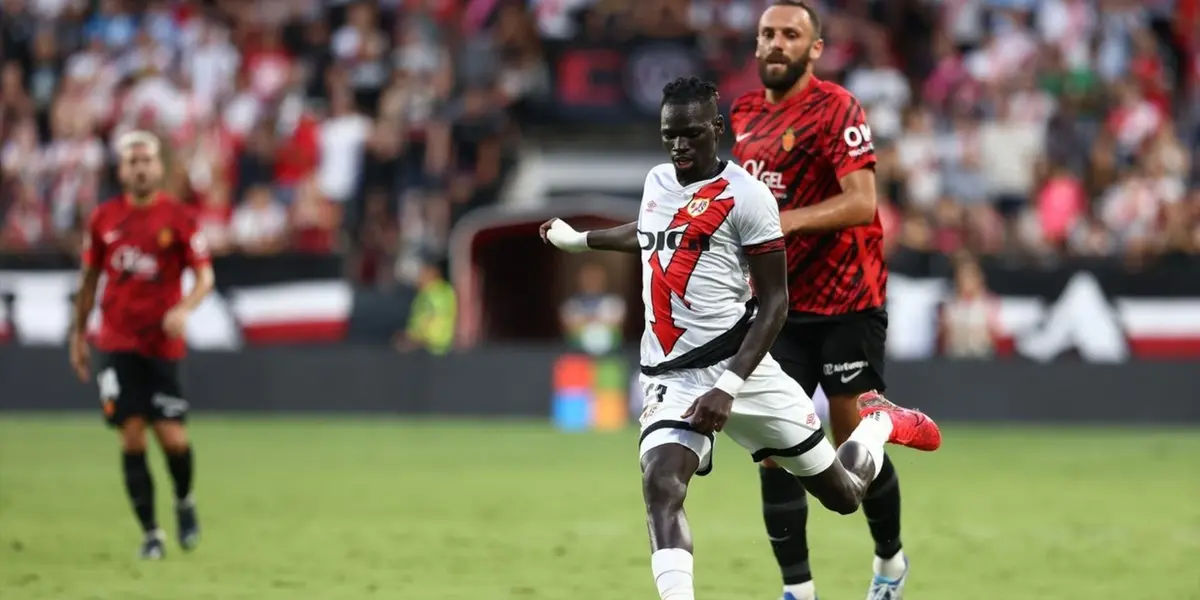 La FIFA sanciona a dos clubes españoles sin poder fichar en casi 2 años